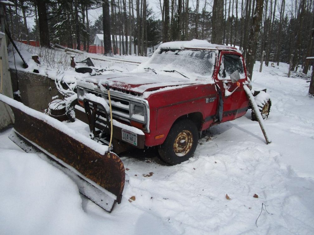 1987 Dodge Power Ram 150, Vin 1B7HW14T1HS477175
