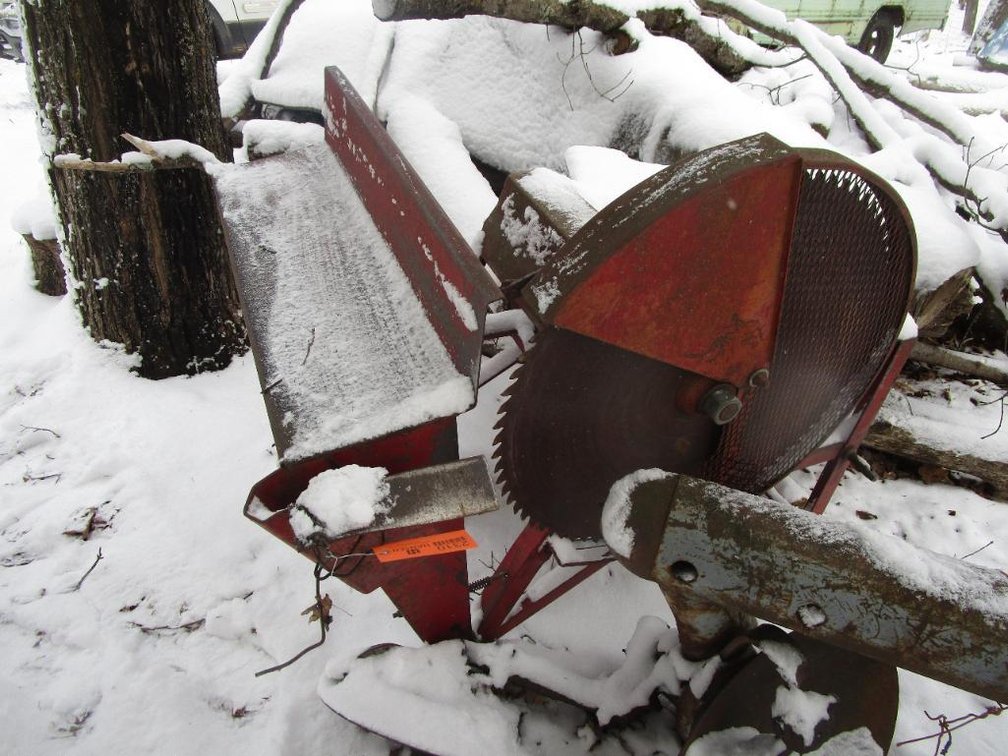 Woodsman 3-Pt Mounted Saw Mill