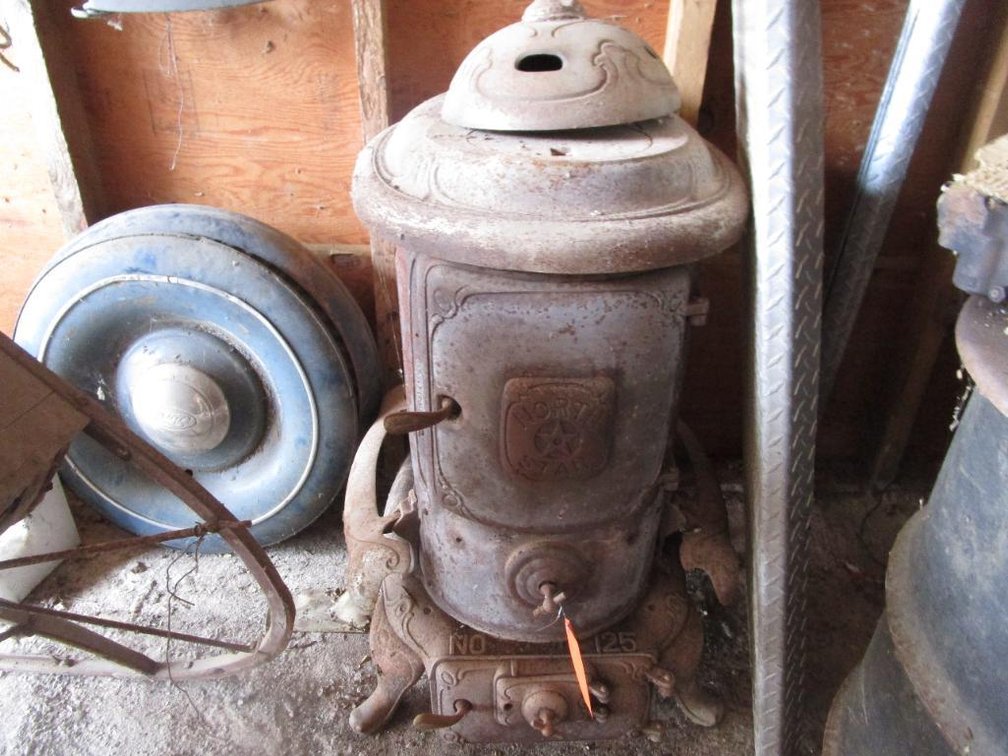 Vintage Foster Stove Co. North Star No. 125 Wood Parlor Stove