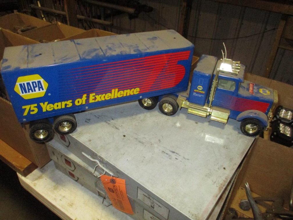 NAPA Semi Tractor and Trailer