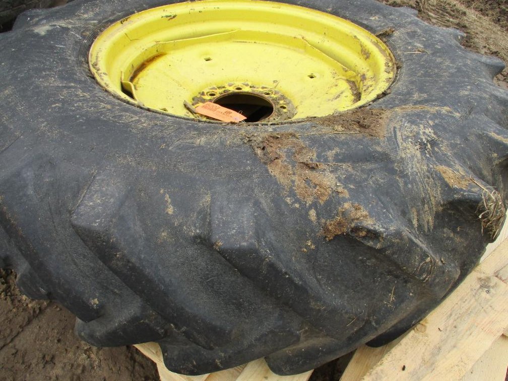 Tractor Tire and Rim