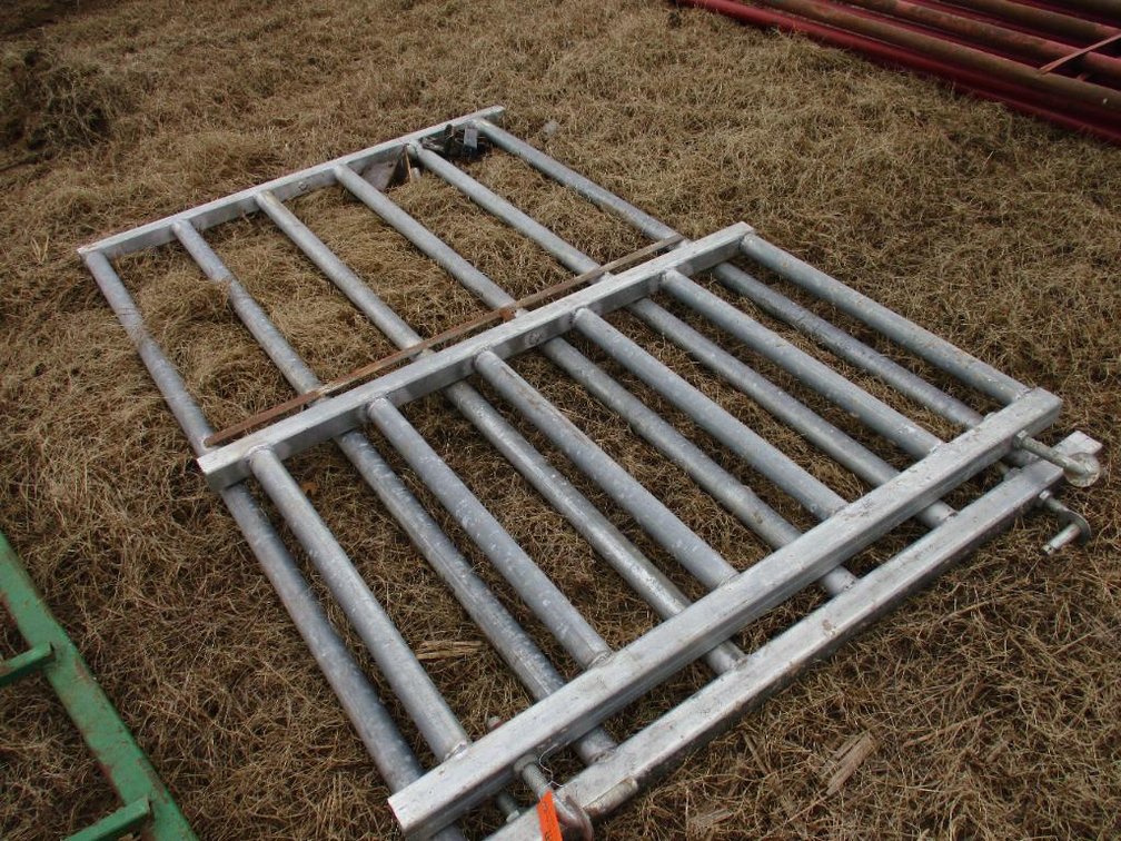 (2) Gates