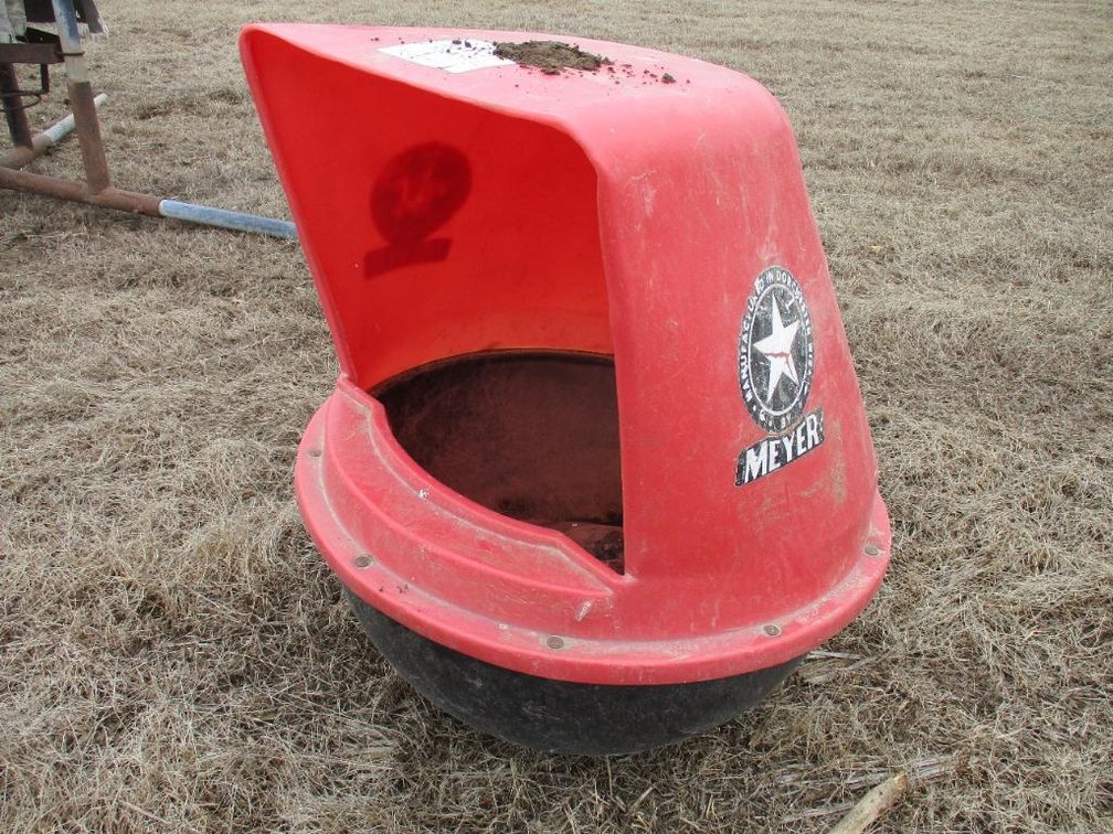 Meyer Mineral Feeder
