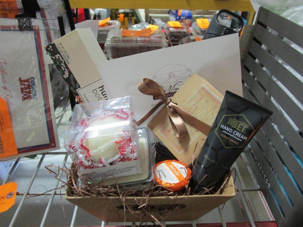 DaVinci Therapeutic Massage Relaxation Basket
