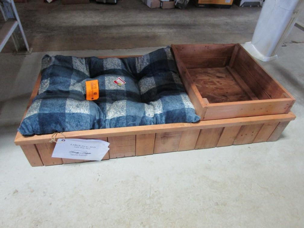 Large Dog Bed 50x26"