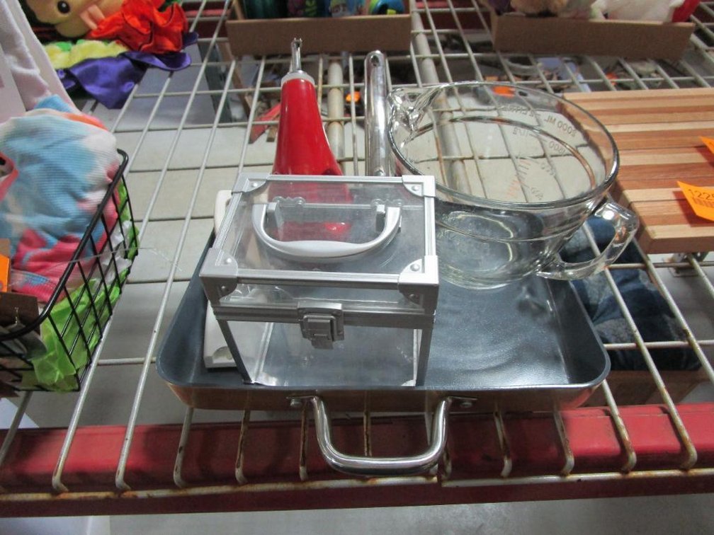 Assorted Kitchen
