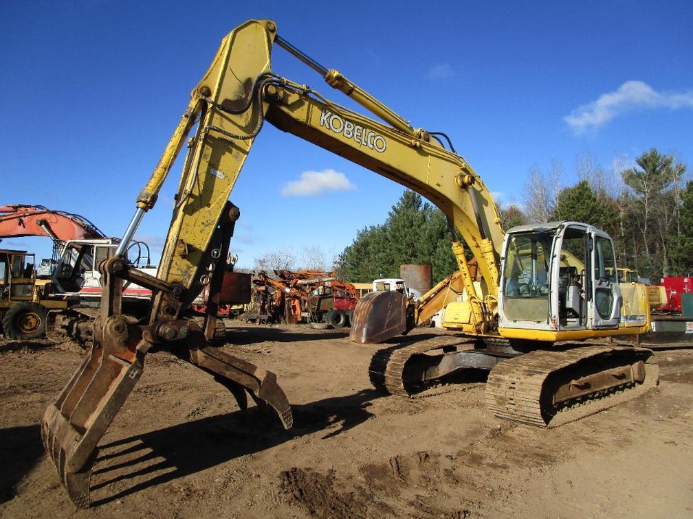 Kobelco SK210LC Dynamic Accera Excavator