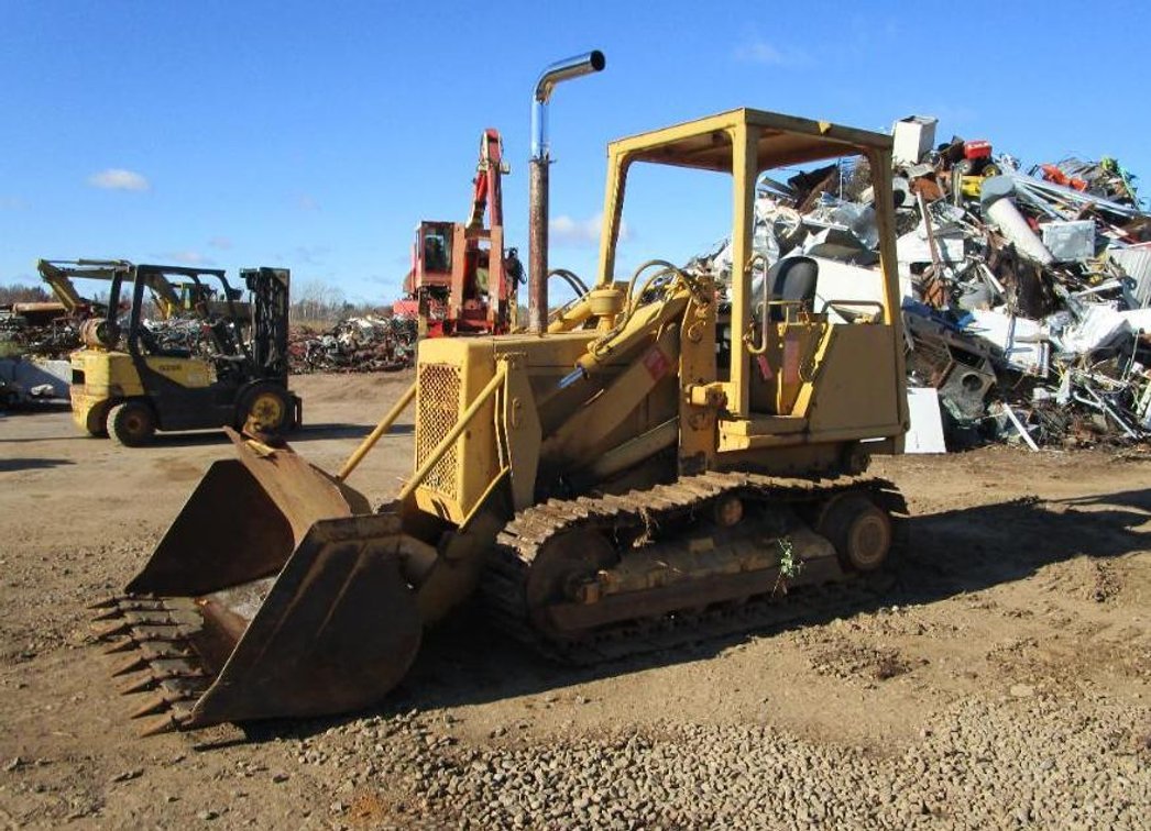 931 CAT Crawler Loader
