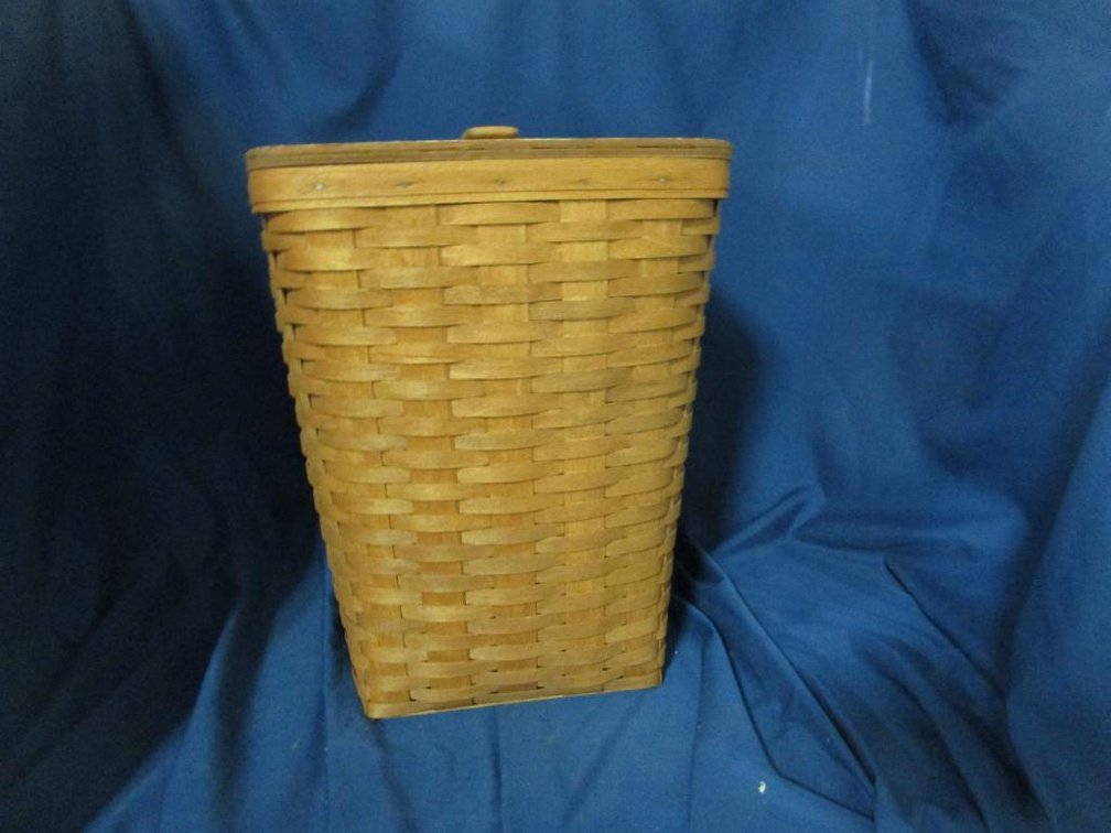 Longaberger Covered Basket