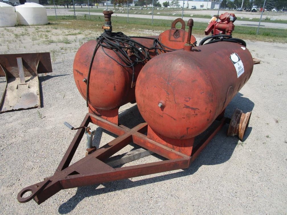 (2) Fuel Tanks on Homemade Trailer with Pump