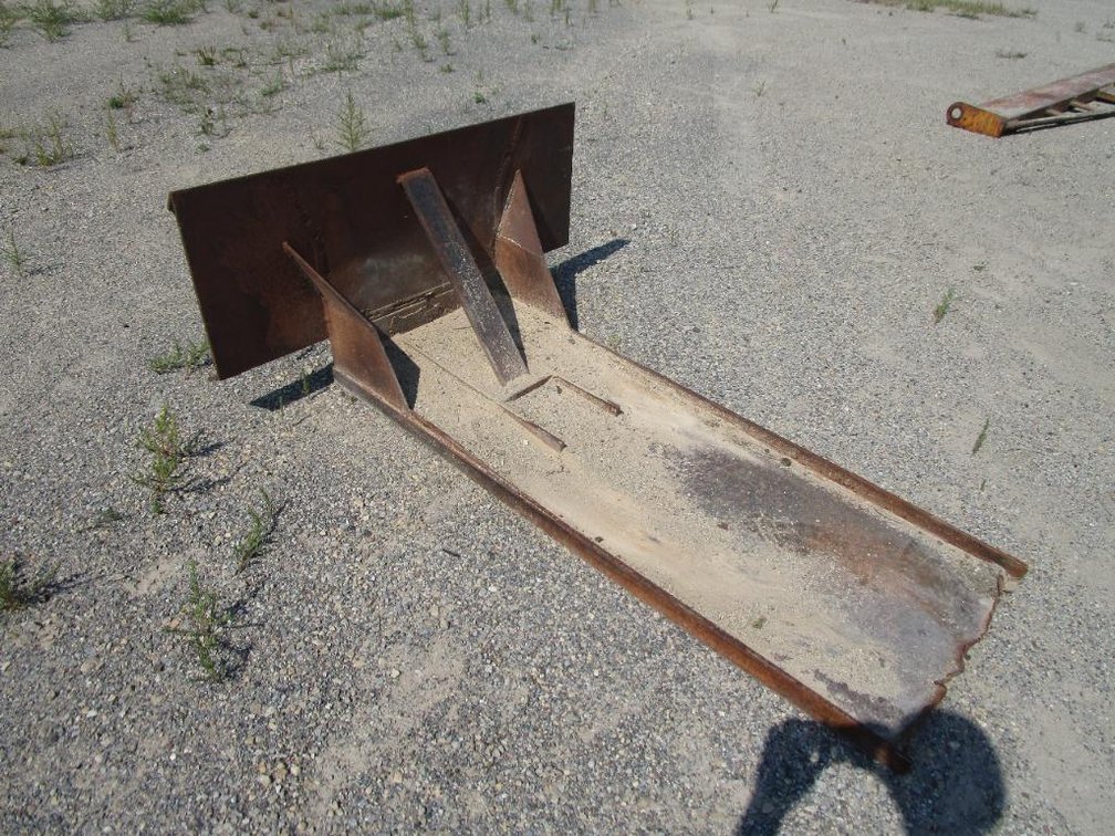 Homemade Universal Skidsteer Attachment, Unknown Application
