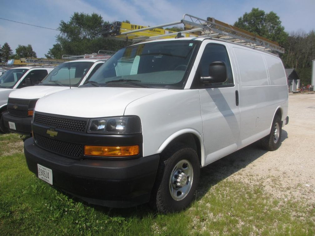 2018 Chevy Express Stabiltrak Work Van (VIN: 1GCWGAFP9J1267665) (O)