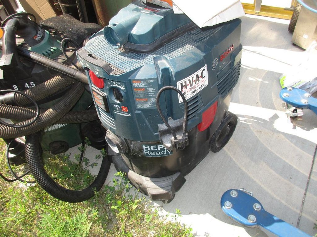 Bosch Dust Extractor with Auto Filter (O)