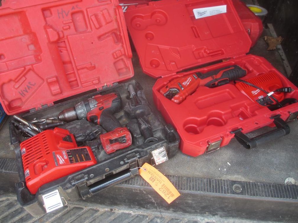 (2) Milwaukee Power Tools in Cases (V83)