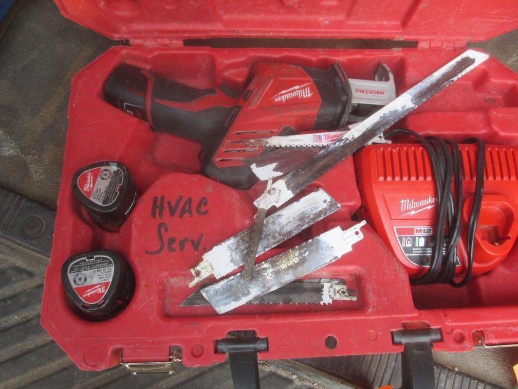 Milwaukee Hackzall (V83)