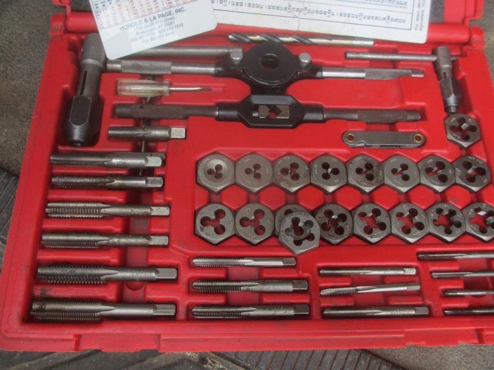 Tap and Die Set (V83)