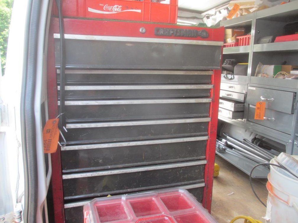 Craftsman Tool Box and Contents (V23)