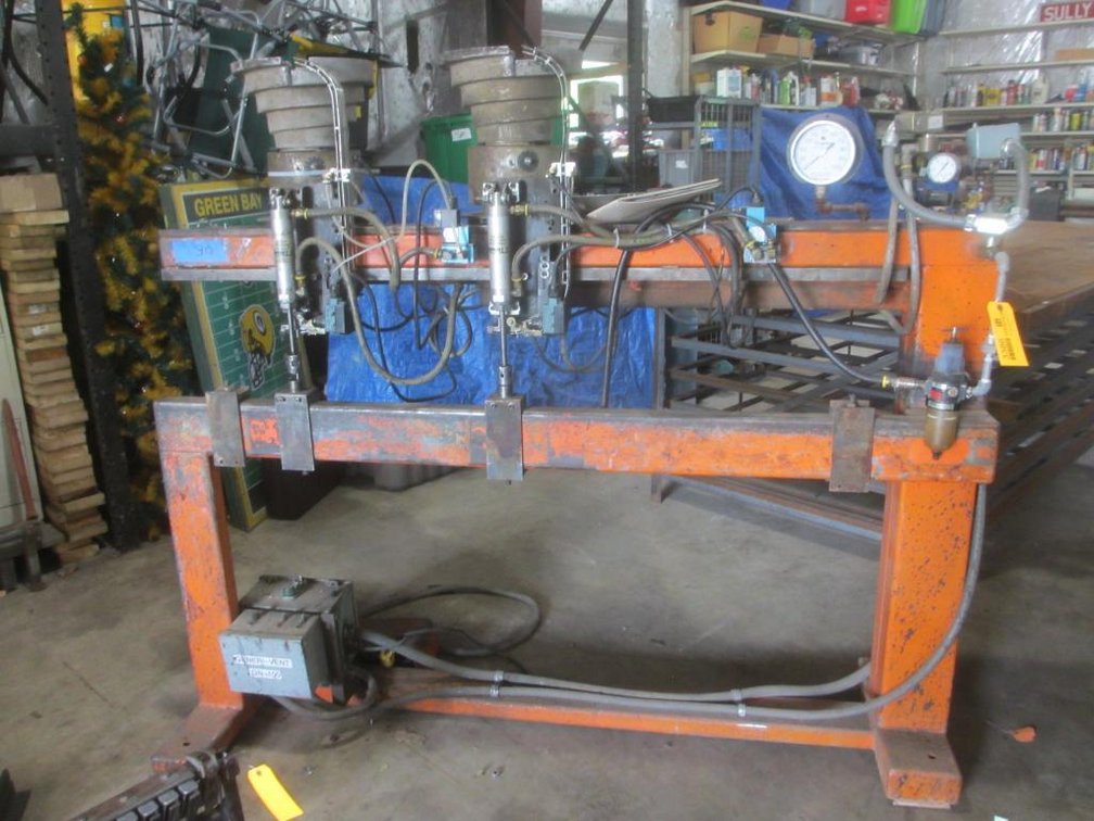 Gripnail 2 Feeder Automatic Fastener  (Green Bay, WI)