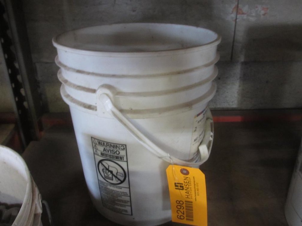 Pail of Misc. Irrigation Hose Caps and Fittings (PR2)