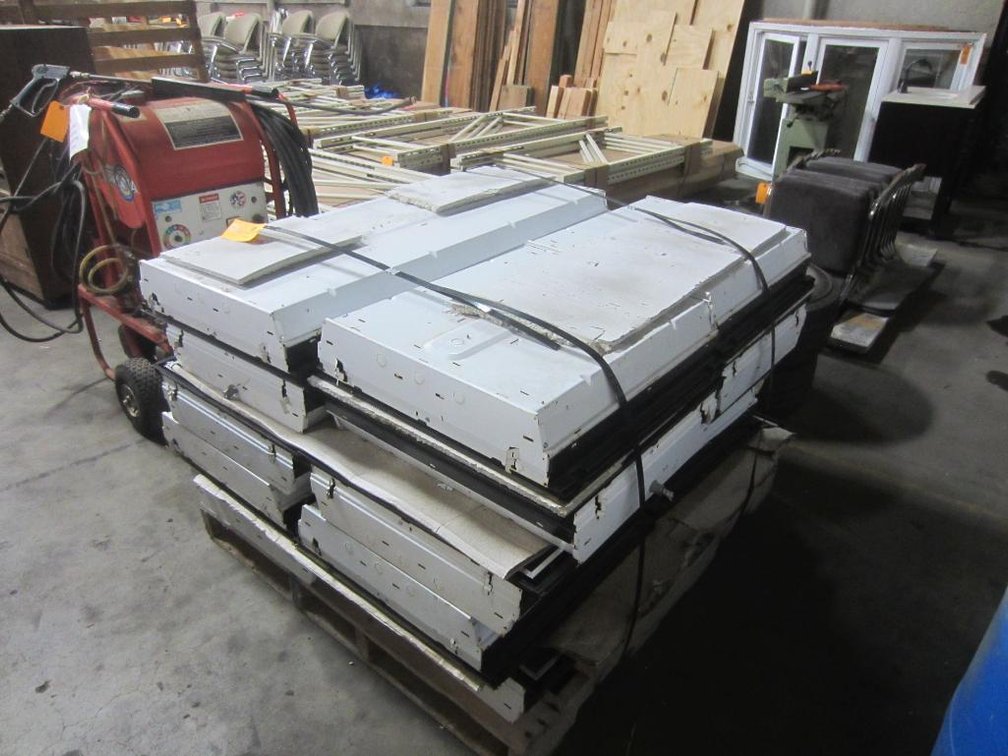 Pallet of Lights (H)