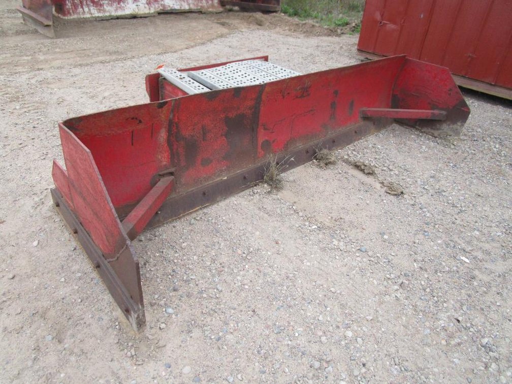 Skid Steer Mount 9ft 4" Snowpusher