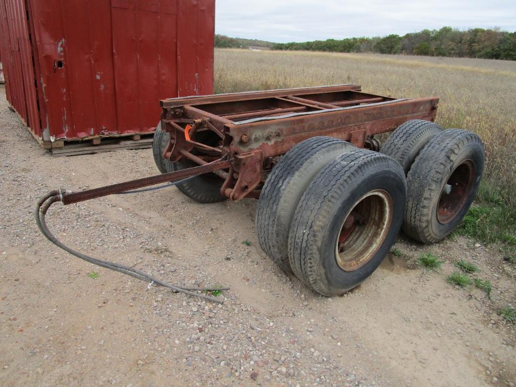 Semi Trailer Axles and Frame