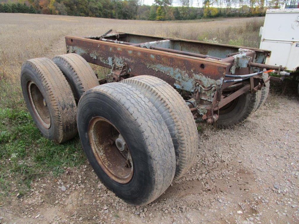 Semi Trailer Axles and Frame