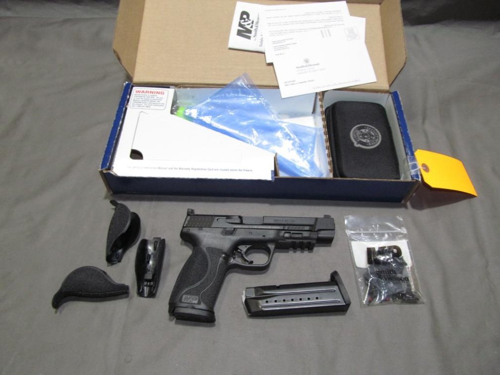 Smith and Wesson Model M and P9 9 mm SN NKA1982
