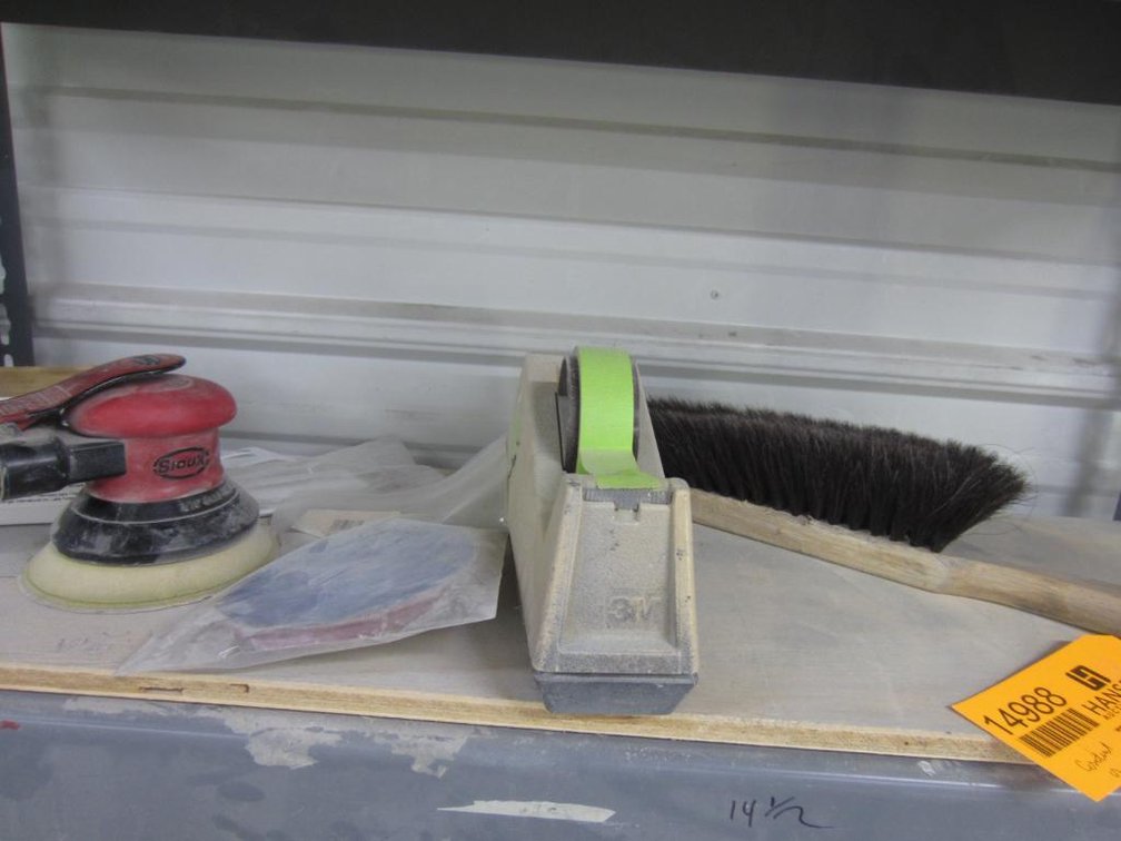 Pneumatic Palm Sander, Tape Dispenser and Brush (S)