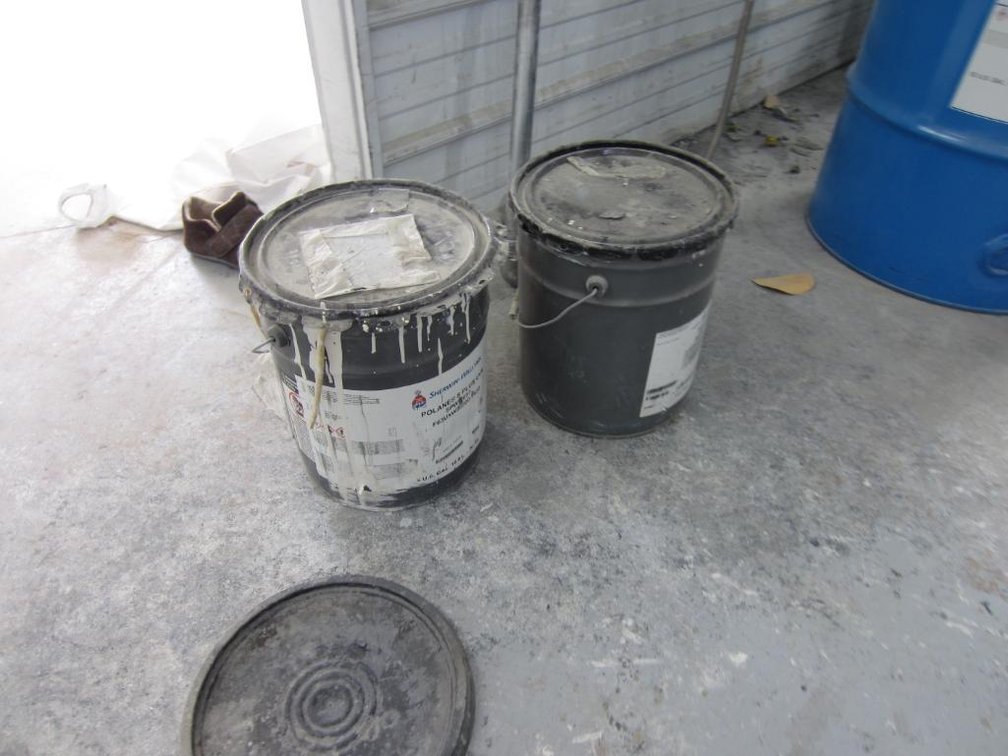 (2) 5-Gallon Pails of Sherwin-Williams Paints, Matt Cream and Polaine S Plus UVR (S)
