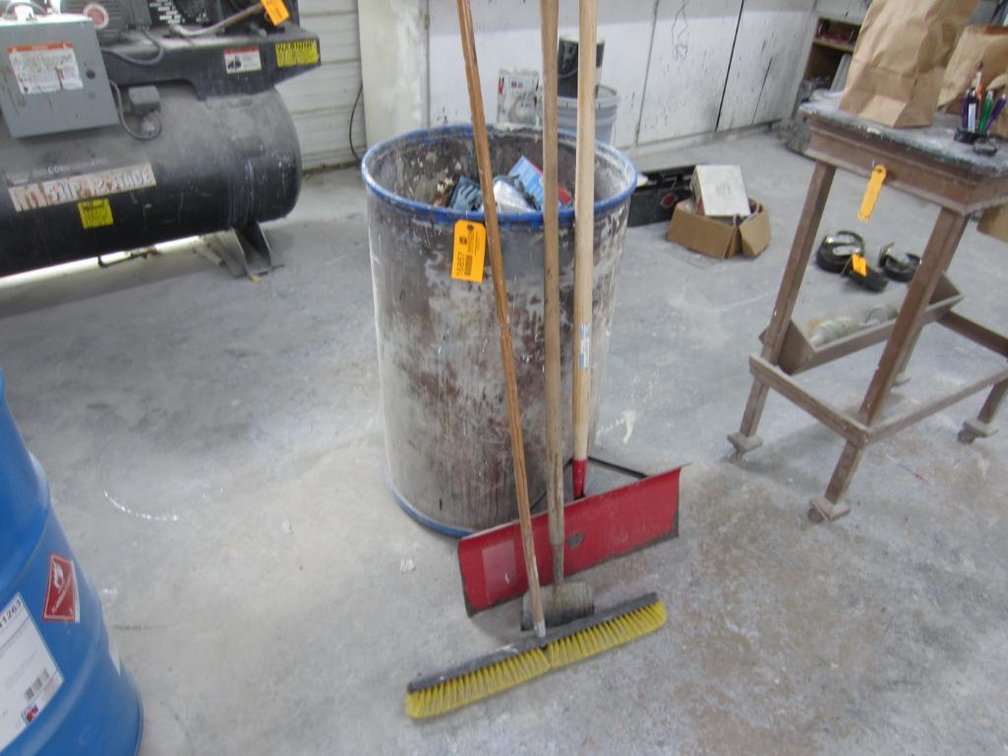 55-Gallon Poly Bin and (3) Handled Tools (S)