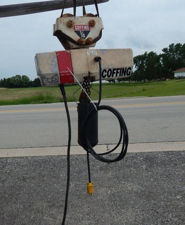 Coffing 1/4 Ton Electric Chain Hoist EC-0516-1 With Trolley 11FT. Lift EC05161 115/230Volts Single Phase 60HZ  Works!