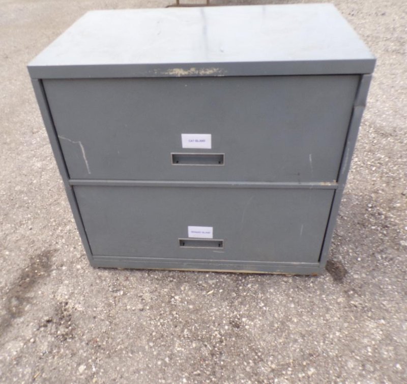 Gray 2-Drawer File Cabinet 30 X 19 X 28in. Outer Dimensions 26-1/2 X 15-1/2 X 9in. Inner Dimensions of Drawers (H)