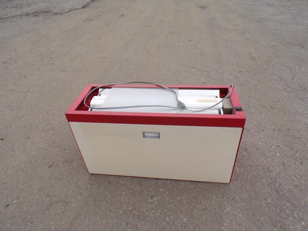 Metal Cabinet with Attached Under Lighting 30 X 13-1/2 X 16-1/2in. Outer Dimensions 110Volts (H)