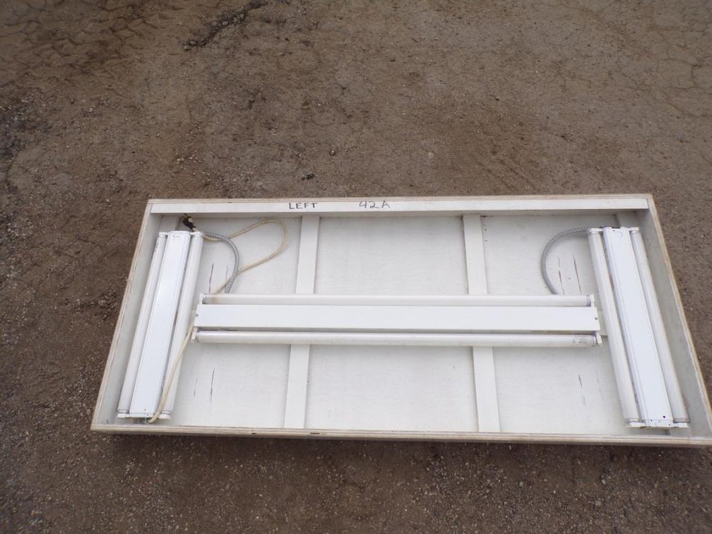 Fluorescent Lights in Wooden Enclosure 66-1/8 X 30-1/16 X 4in. Outer Dimensions 110Volts (H)