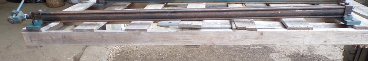 Hanna Cylinders MS22IICC2.00 Hydraulic Cylinder 68in. Stroke 1-3/8in. Shaft 2in. Bore (OS)