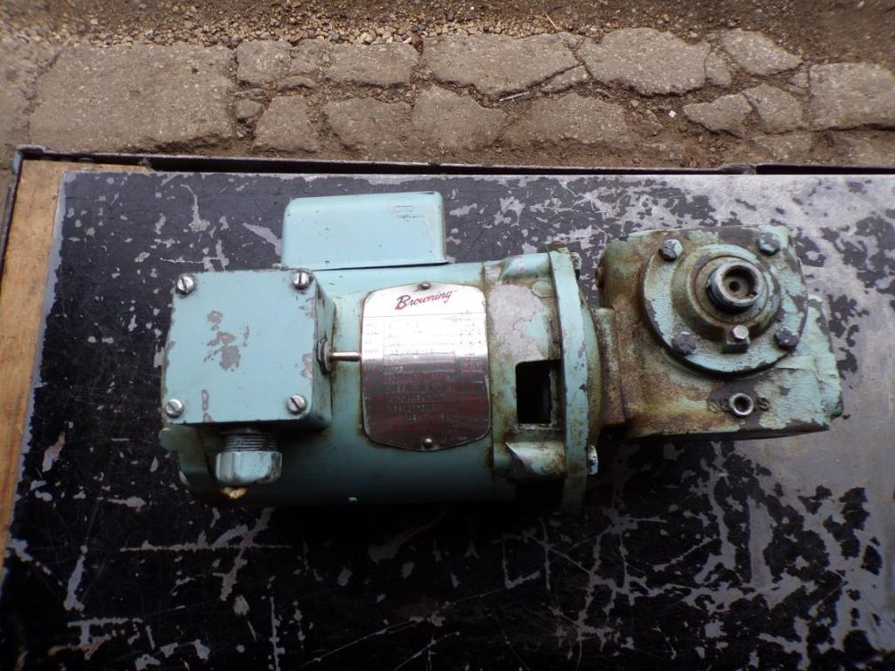 Browning 1/6HP Motor 115/208-230Volt Single Phase 1725RPM 60HZ 4/2Amps with Worm Gear Speed Reducer Works! (OS)