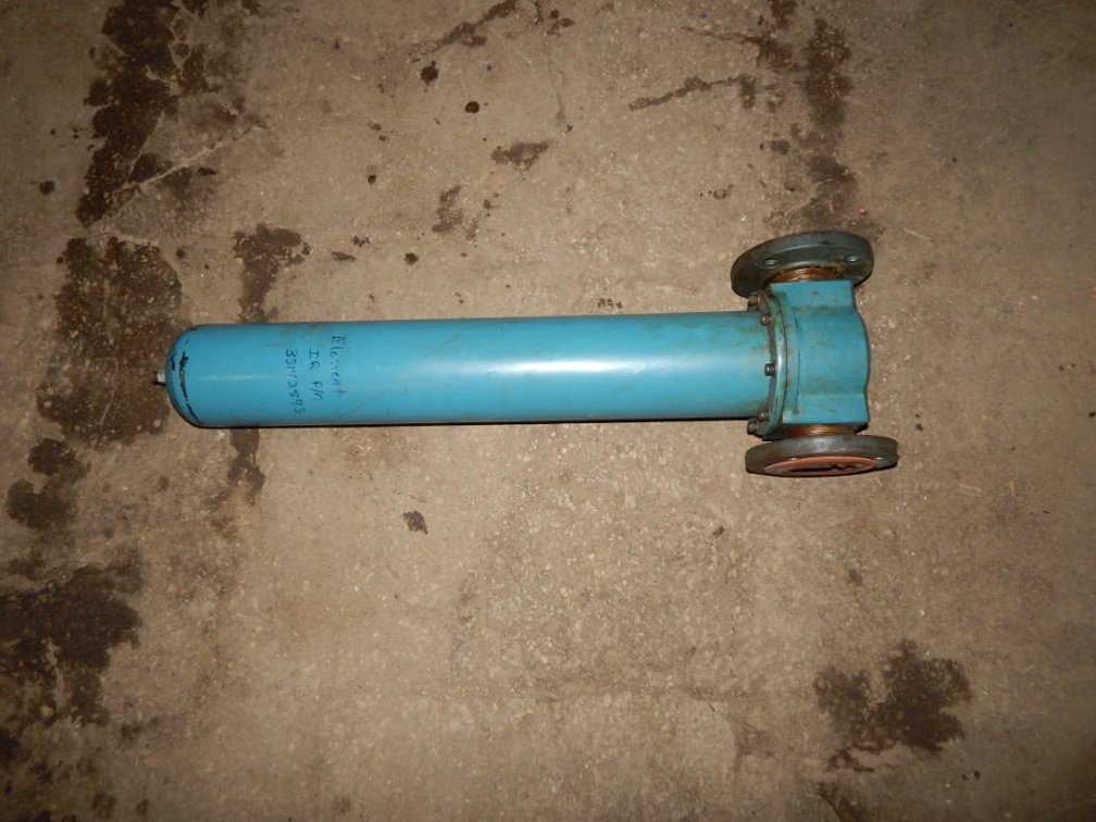 Pneumatic Air Filter with Weld bend 3 150 B16 A105 30 104 3in. Flanges (OS)