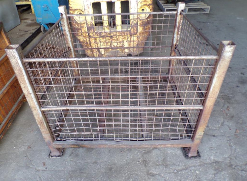 Stackable Wire Basket 2-Sides Fold Down Halfway 40-1/2 X 34-1/4 X 33-3/8in. Outer Dimensions 38-1/2 X 31 X 24in. Inner Dimensions (OS)