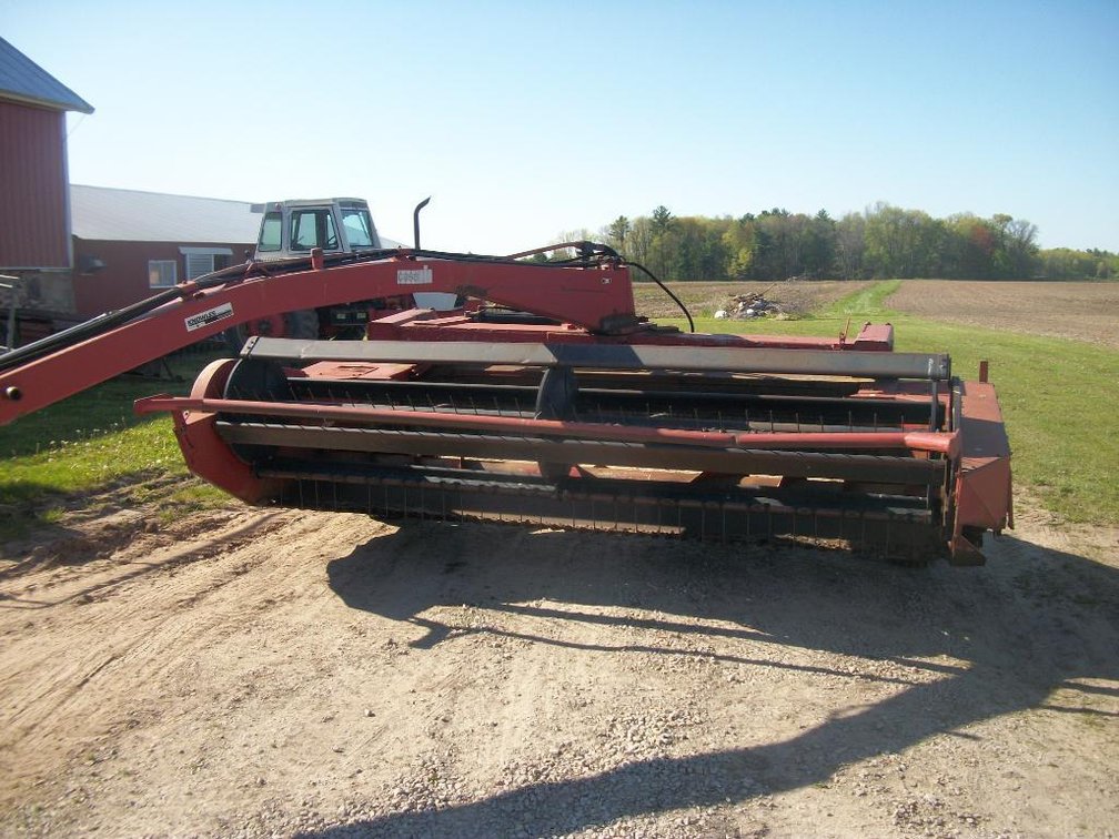 Case IH 12' Haybine (LOCATED IN FREMONT, WI)