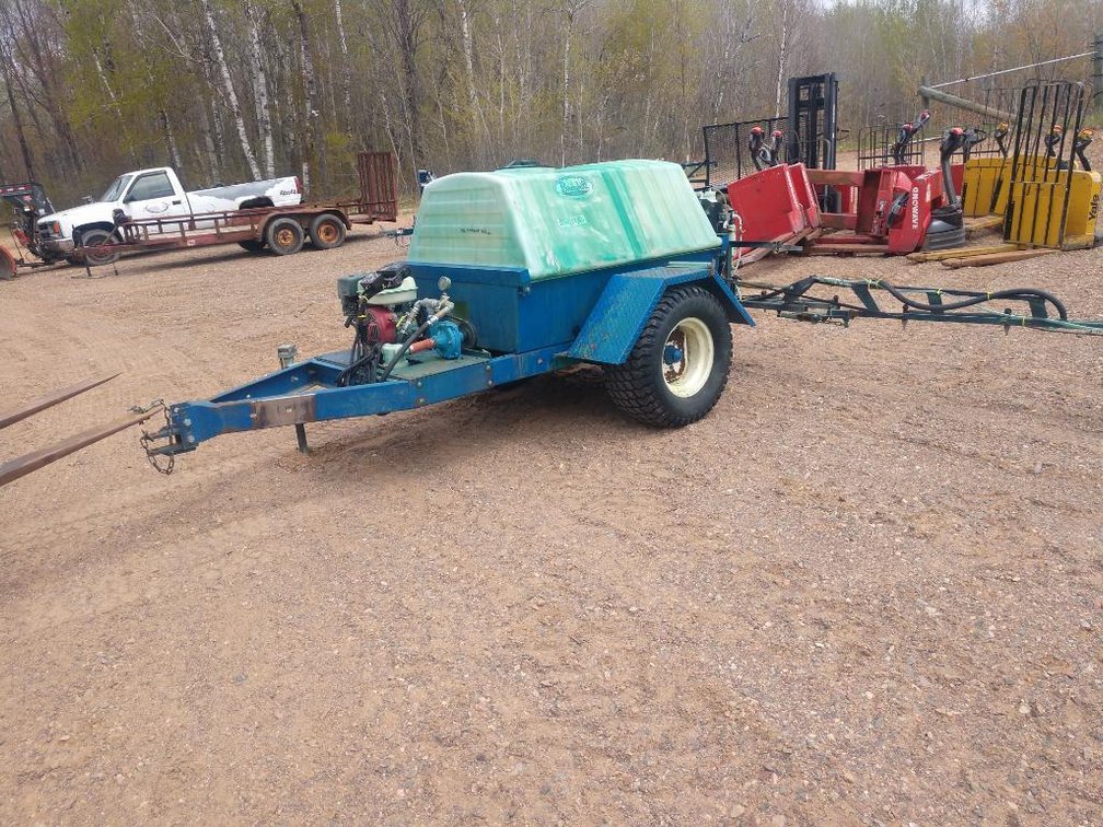 Broyhill 3030 Sprayer 300-Gallon (Harshaw, WI)