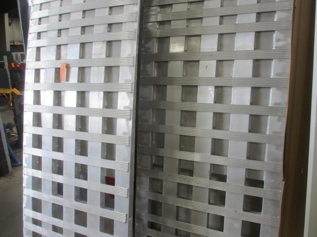 (2) New Heavy Duty Aluminum Ramps (F)