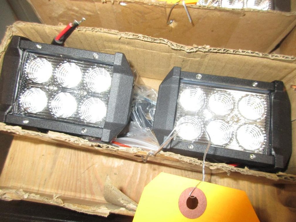 (2) New 4 1/2" LED Work Lights (CW)