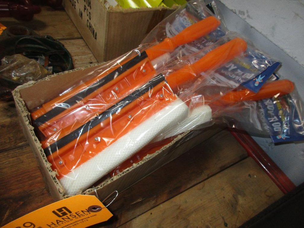 (6) New 17" Auto Squeegees (CW)