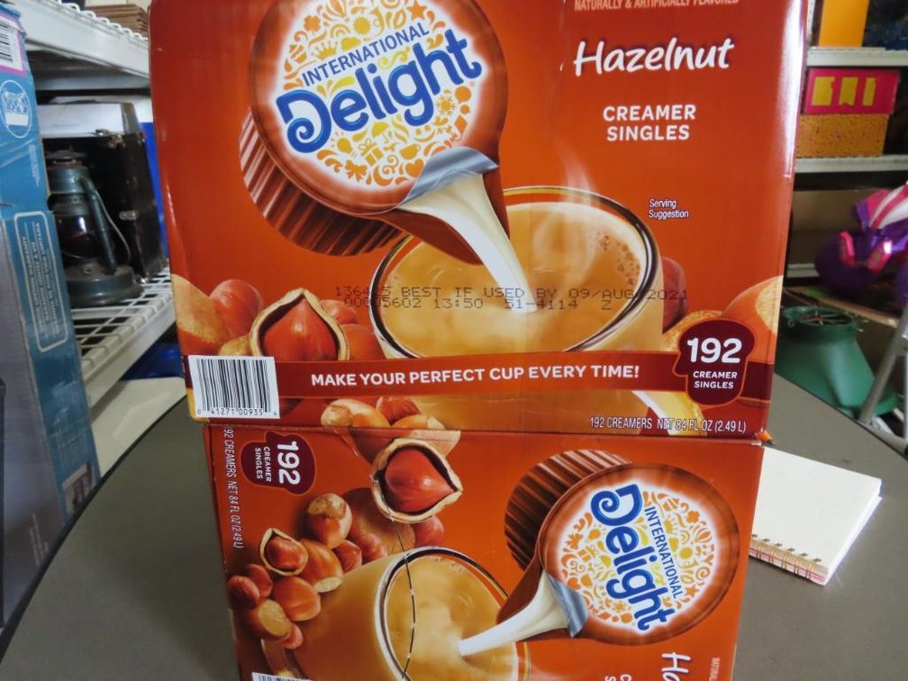 International Delight Hazelnut Creamer Singles - Qty 384