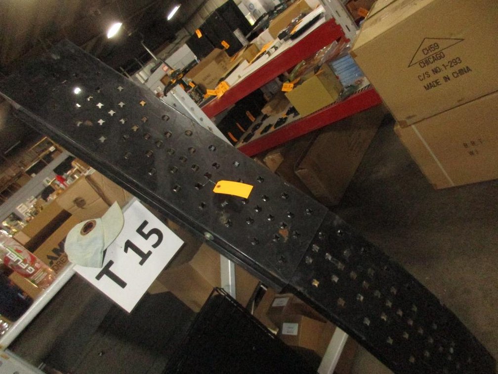Folding Arched Steel Ramp (CW)
