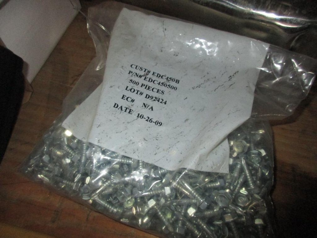 (500) Pieces of Self Tapping Sheet Metal Screws (PR13)