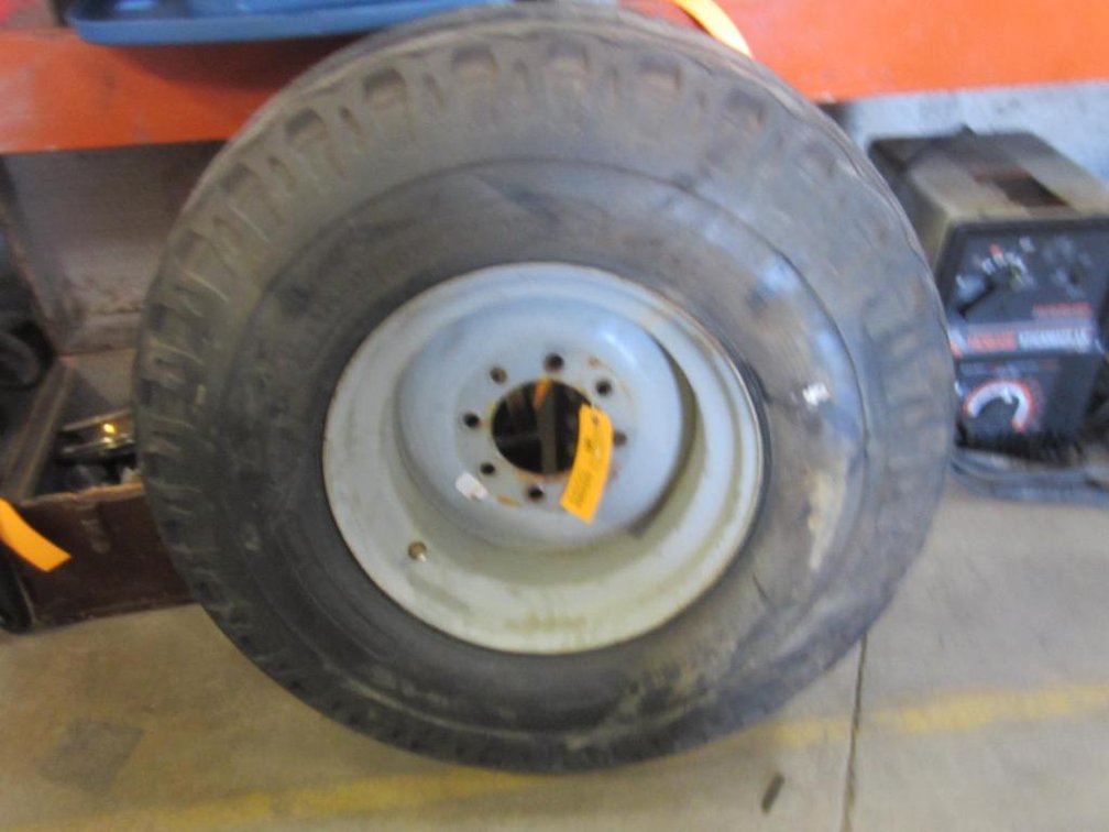 Tire and Rim (PR4)