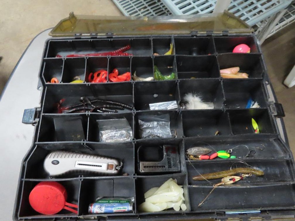 Plano Phantom Two-Sided Tackle Box