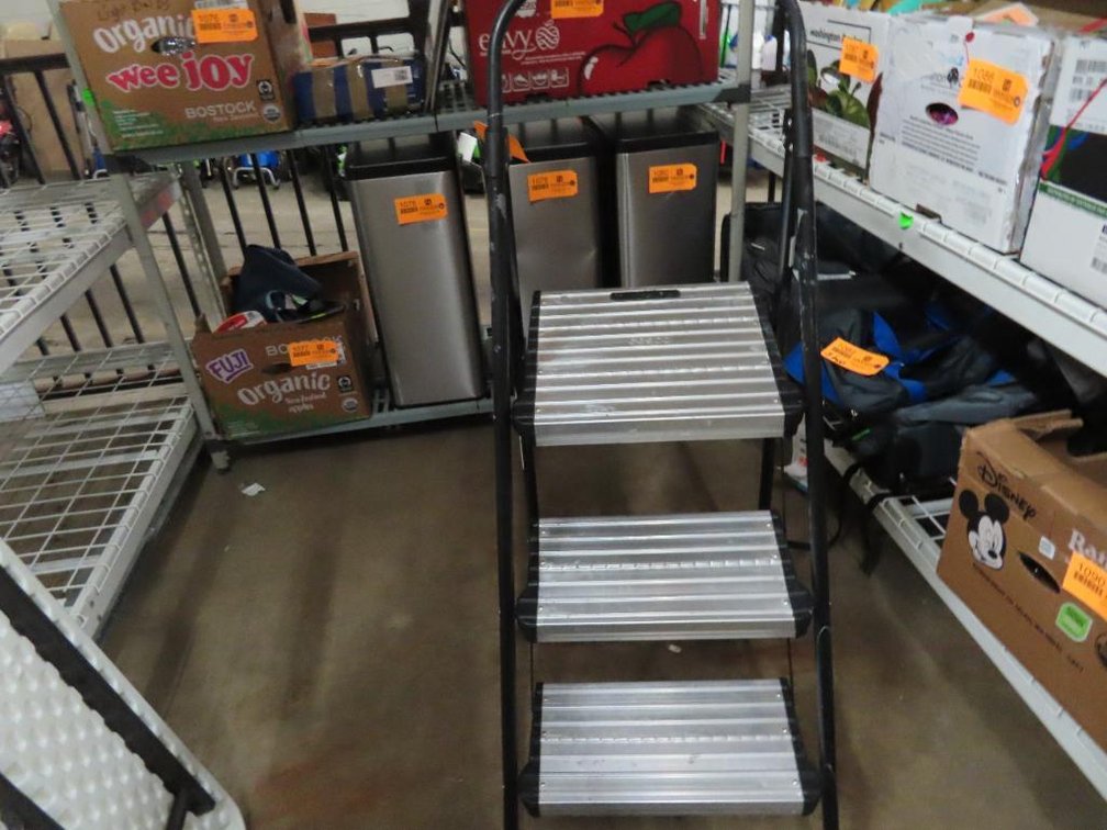 Cosco 3-step Utility Ladder